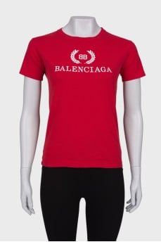 Red T-shirt with brand logo