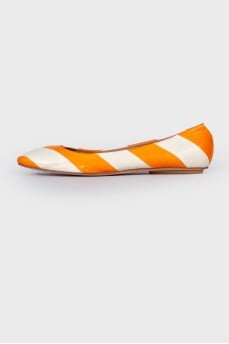 Striped ballerinas
