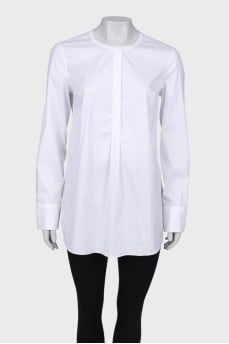 Blouse with rhinestones on the collar