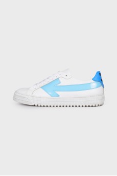 Leather sneakers with colored inserts