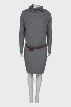 Dress on a belt with genuine leather