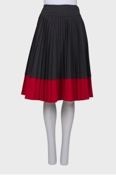 Pleated wool skirt