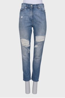 Light blue distressed jeans