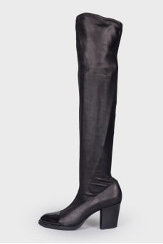 Textile boots with leather toecap