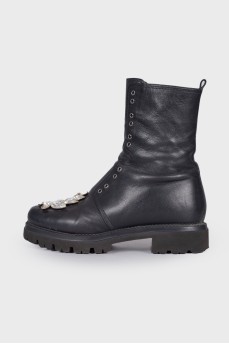 Leather boots with rhinestones