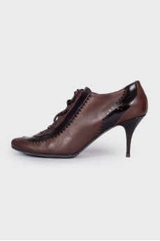 Lace-up leather ankle boots