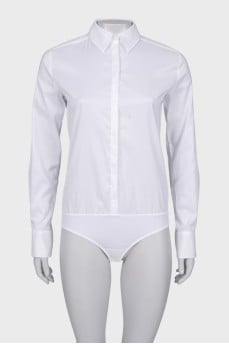 White body blouse