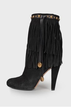 Black suede boots with fringes