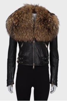 Leather jacket with fur