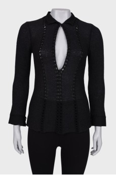Knitted pullover with cutout