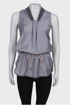 Gray sleeveless tunic