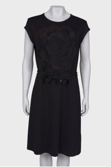 Dress with rose embroidery
