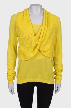 Yellow jumper combination