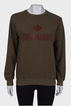 Dark green sweatshirt with brand logo