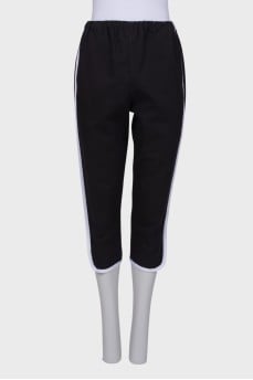 Cropped trousers with stripes