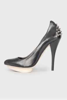 Studded leather shoes