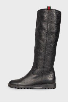 Insulated leather boots