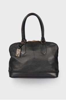 Leather bag with keyring