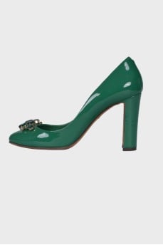 Green shoes with rhinestones