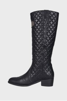 Quilted leather boots