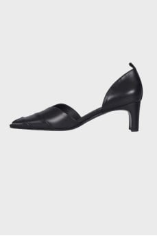 Square toe leather pumps