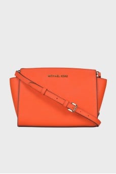Trapezoidal bag in leather