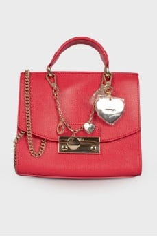 Leather bag with golden keyring