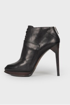 High-heeled leather ankle boots