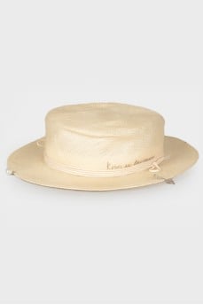 Straw hat with chain