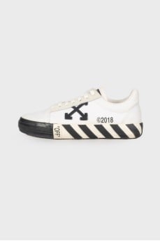 Textile black and white sneakers