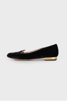 Textile ballerinas with embroidery