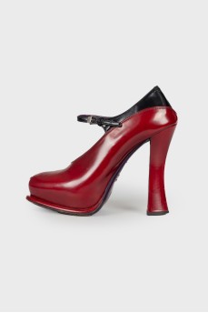 Burgundy leather pumps changeClear