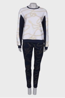 Bicolor print suit