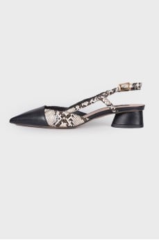 Pointed toe leather mules