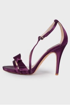 Dark purple sandals with a bow 