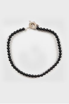 Black beads necklace