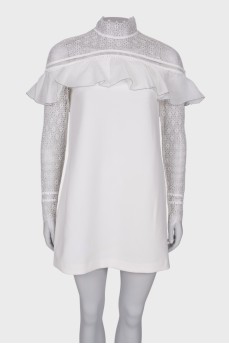 Мини платье с ажурными рукавами 