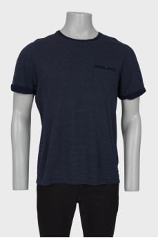 Men's T-shirt with chest pocket