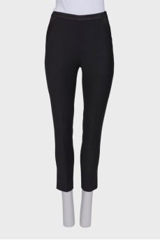 Black trousers with arrows