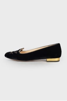 Textile ballerinas with embroidery