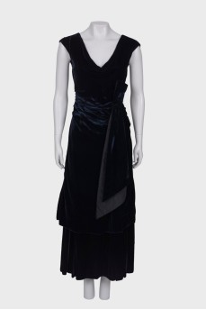 Black and blue velor dress with drape