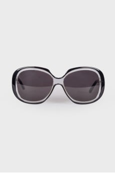 Black and white sunglasses