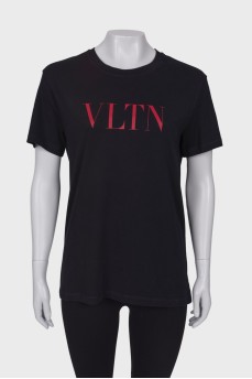 Black long t-shirt