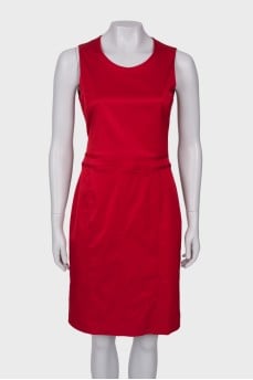 Red midi dress