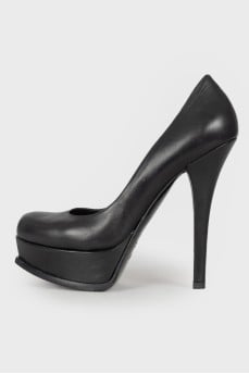 Leather high heels