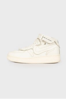 Air Force 1 sneakers