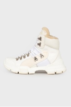 Flashtrek boots