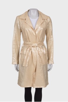Linen cloak at the waist