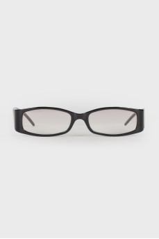 Rectangular prescription glasses