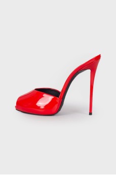 Red mules with heels